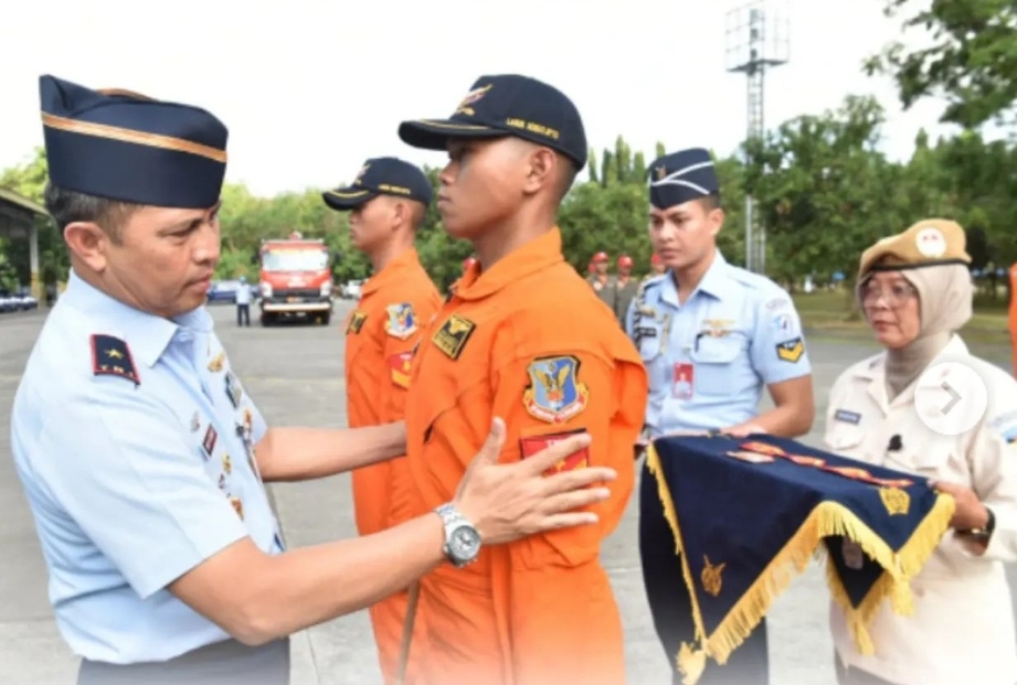 Kenaikan Pangkat Dan Tradisi Terbang Solo Sekbang A 103 Sergap Tkp