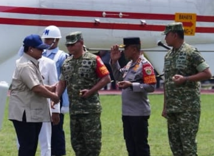 Sinergi Polri - TNI Amankan Kunjungan RI-1 Pada Wisuda Universitas ...