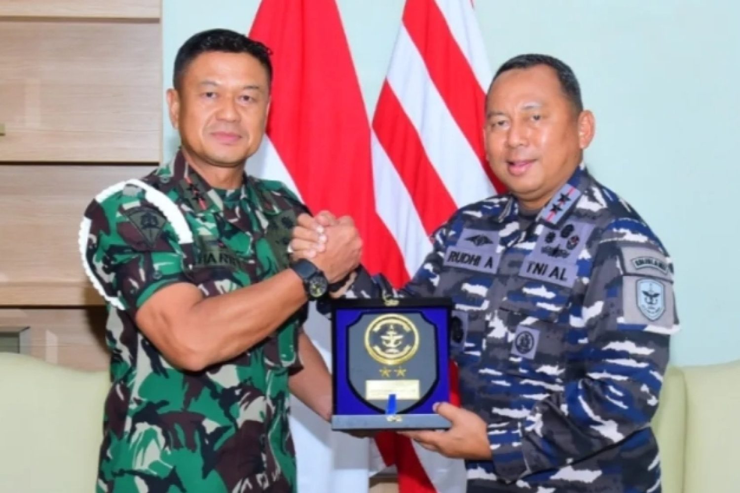 Screenshot_2025-10-22-07-46-56-400-edit_com.android.chrome