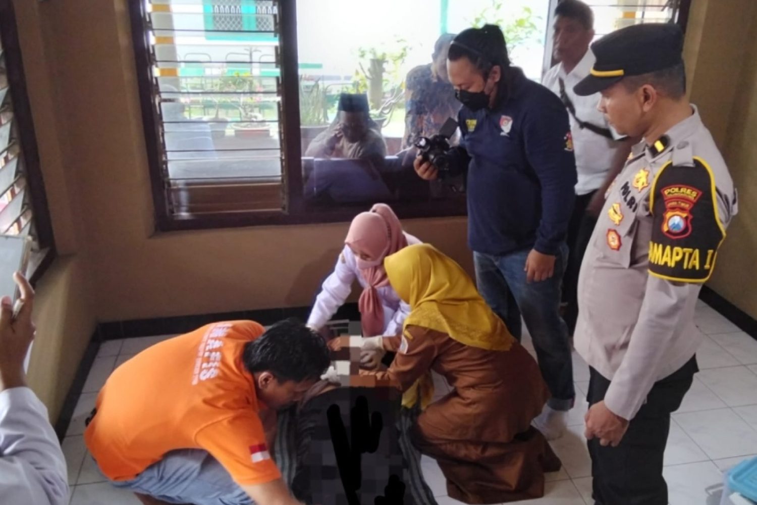 Screenshot_2025-10-22-08-03-20-425-edit_com.android.chrome