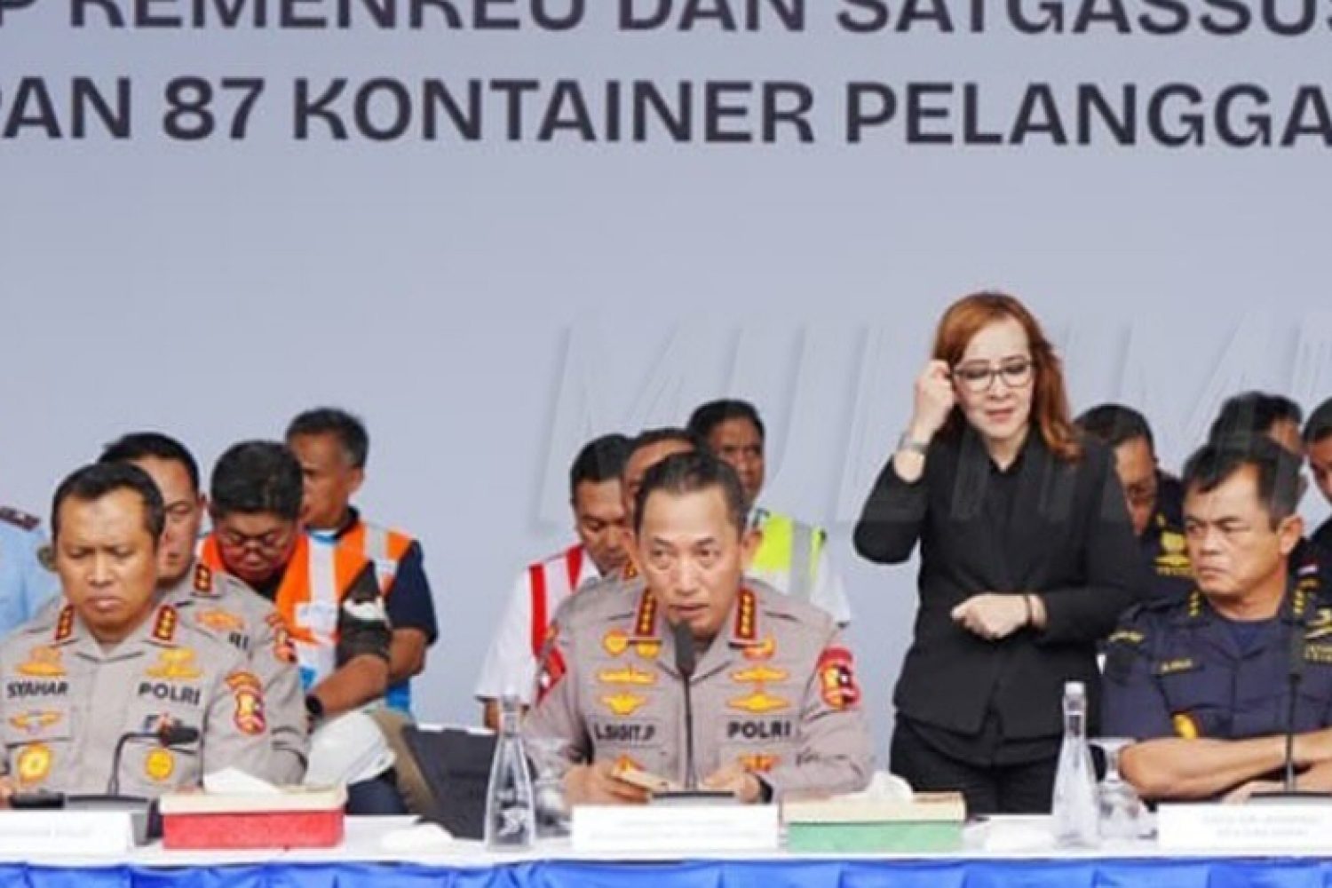 Screenshot_2025-11-07-07-52-13-208-edit_com.android.chrome