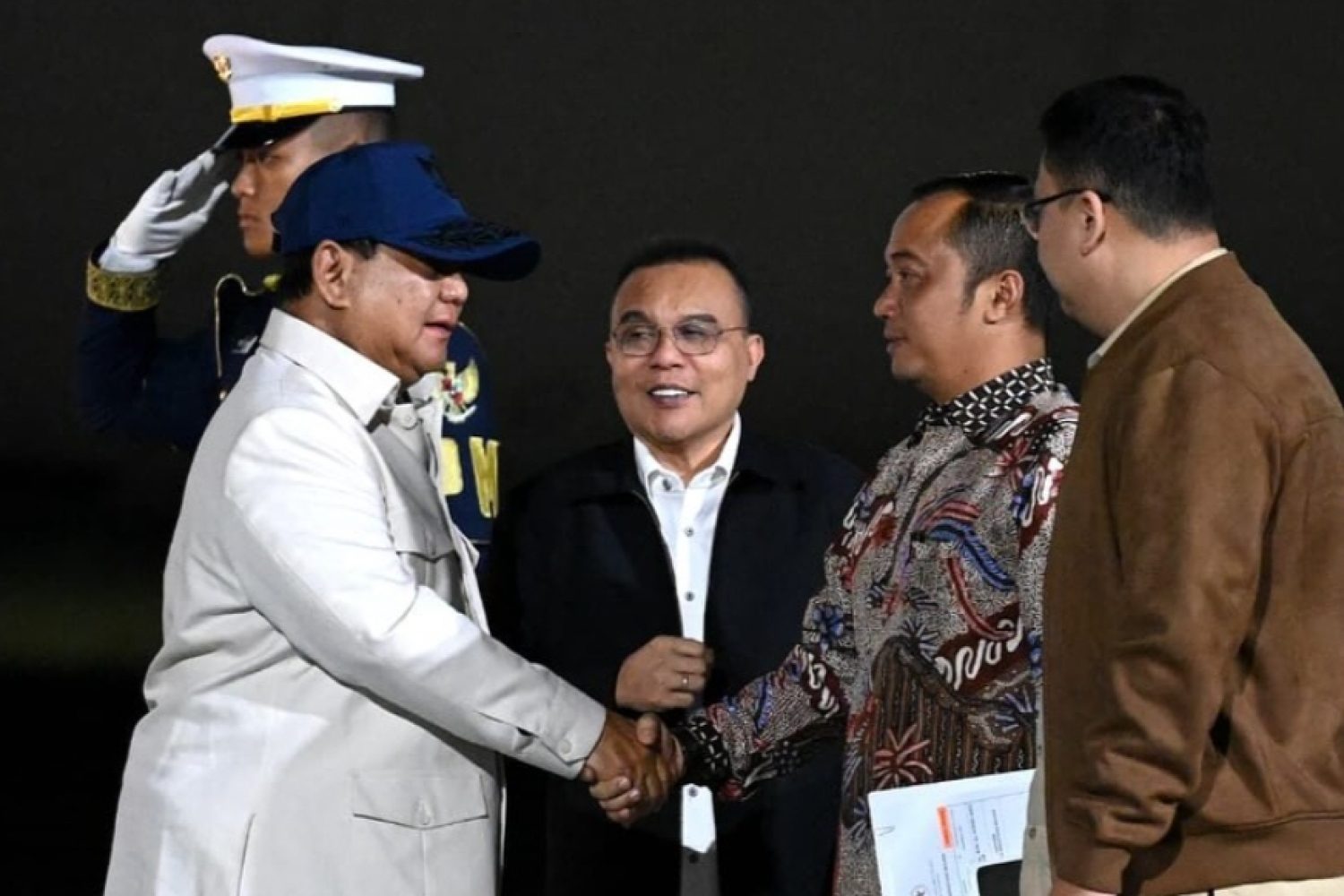 Screenshot_2025-11-13-08-29-04-956-edit_com.android.chrome