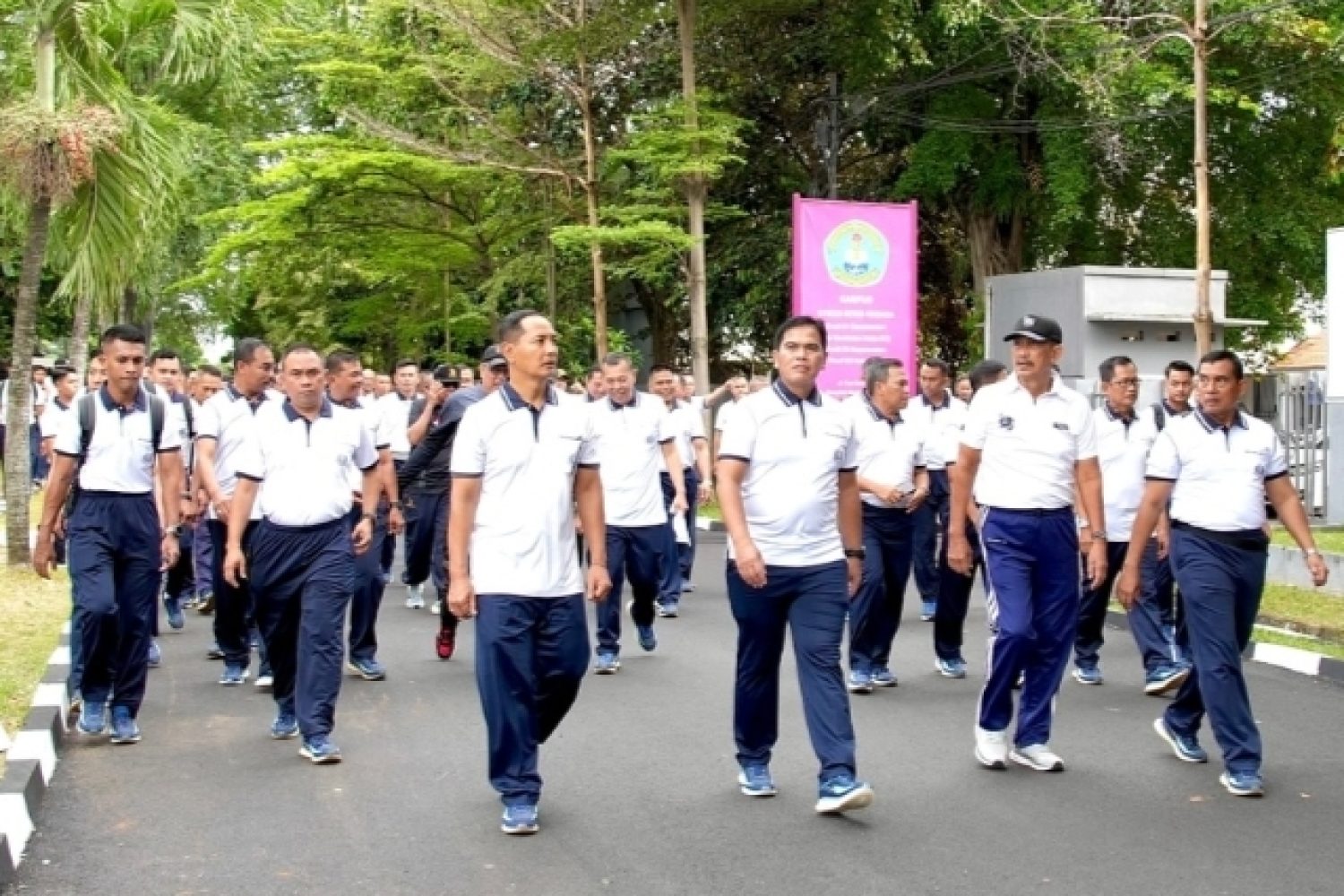 Screenshot_2025-11-15-06-12-04-213-edit_com.android.chrome