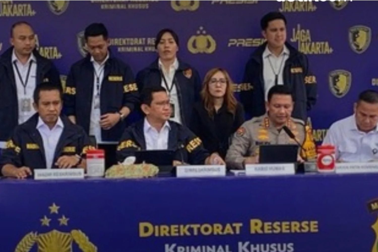 Screenshot_2025-11-22-10-18-09-072-edit_com.android.chrome